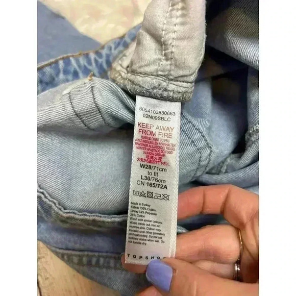TopShop Mom Jeans Light Wash Size 28 - Picture 5 of 8